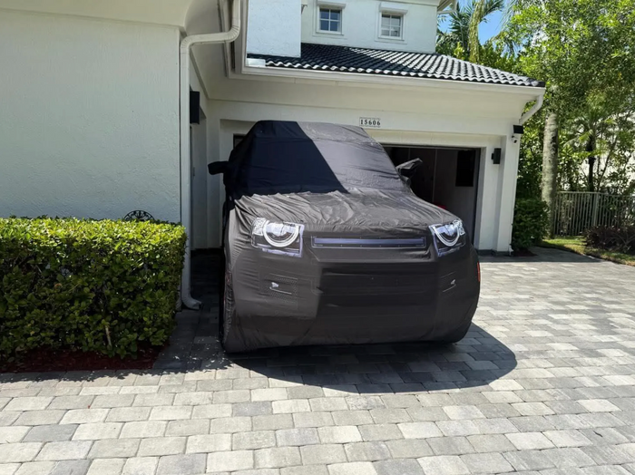 2024 Land Rover Custom SUV Cover by Hero Covers